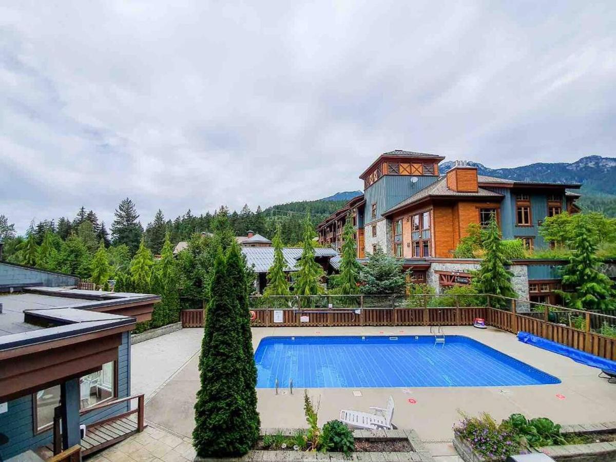 Newly Renovated Whistler Studio Luaran gambar
