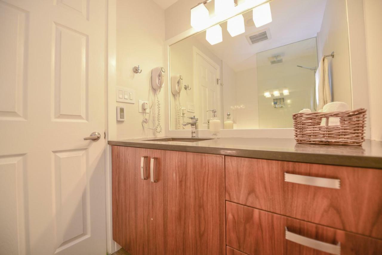 Newly Renovated Whistler Studio Luaran gambar